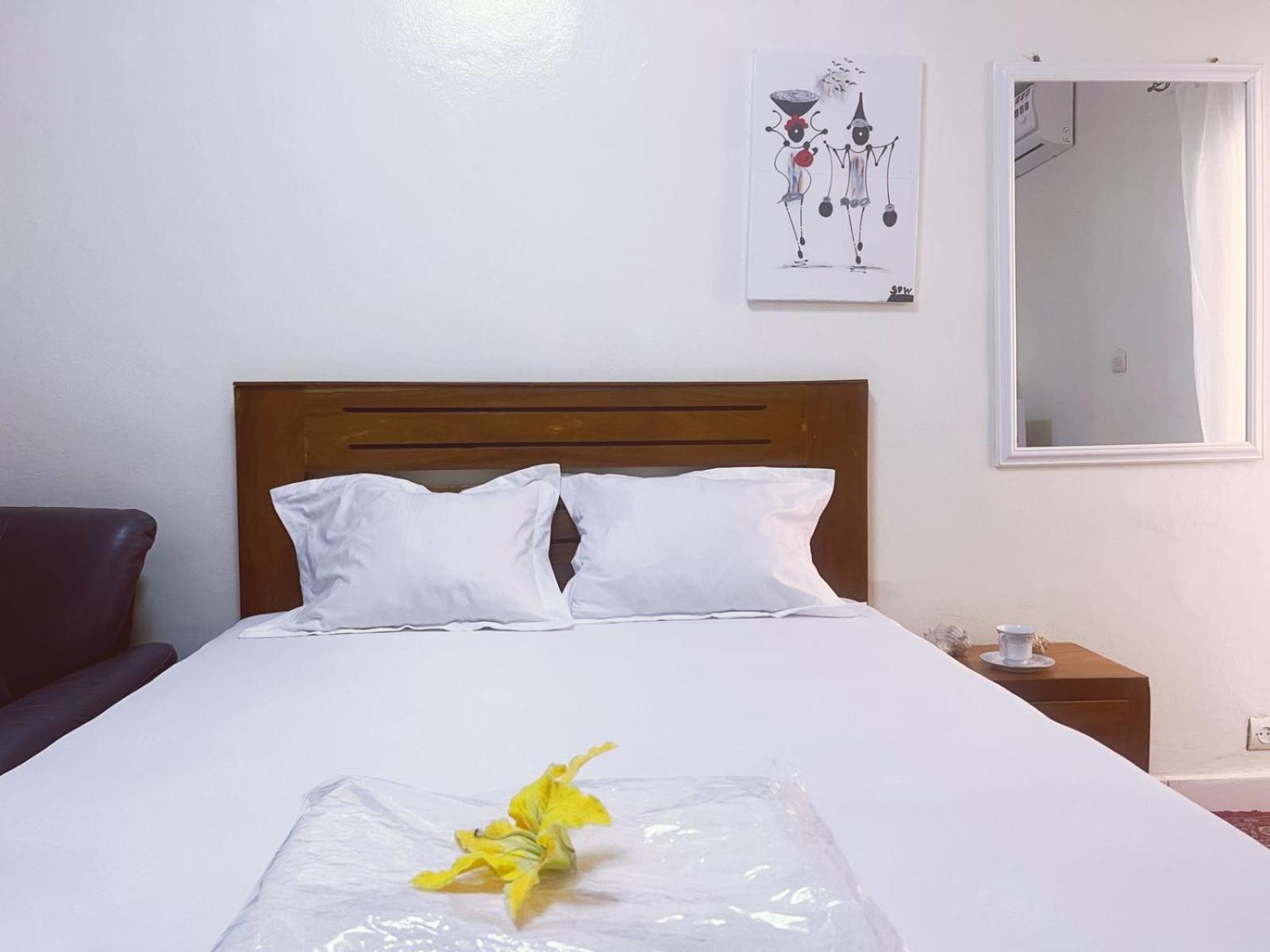 Residence Kane Diallo- Appartements Elegants Et Centraux A Dakar Luaran gambar