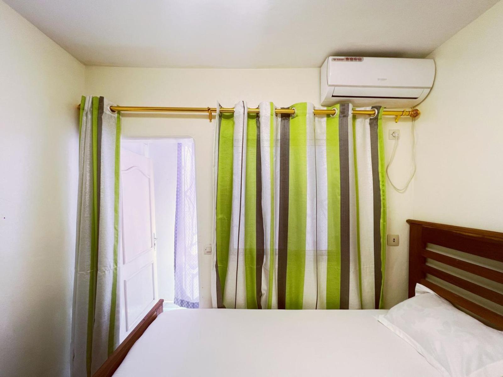 Residence Kane Diallo- Appartements Elegants Et Centraux A Dakar Luaran gambar