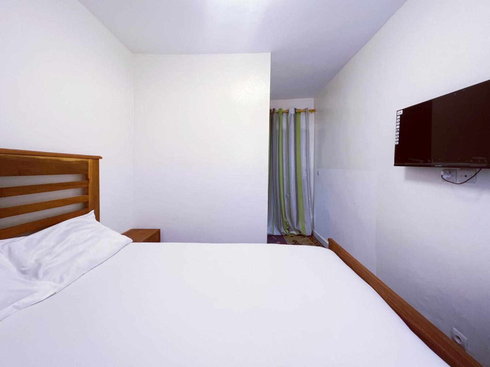 Residence Kane Diallo- Appartements Elegants Et Centraux A Dakar Luaran gambar