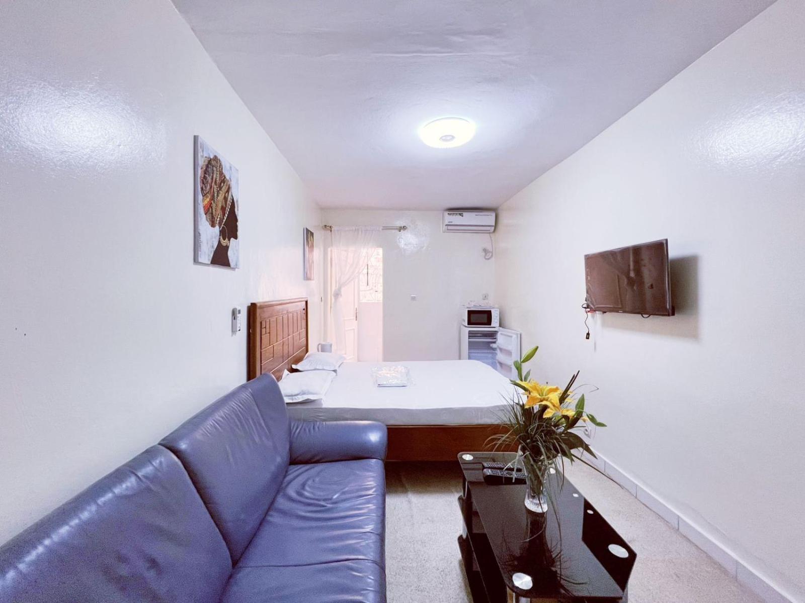 Residence Kane Diallo- Appartements Elegants Et Centraux A Dakar Luaran gambar